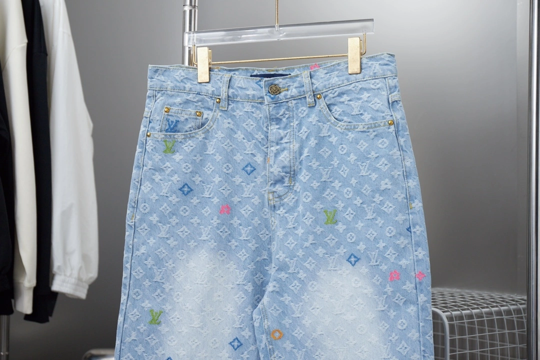 air- 8V embroidery item:D-F200K2811