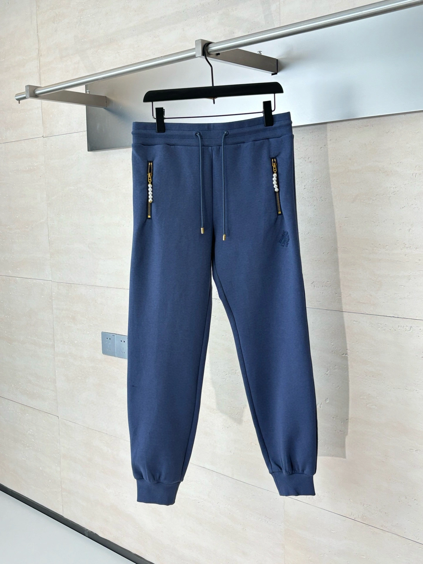 air- 8V item:E-F431I0713