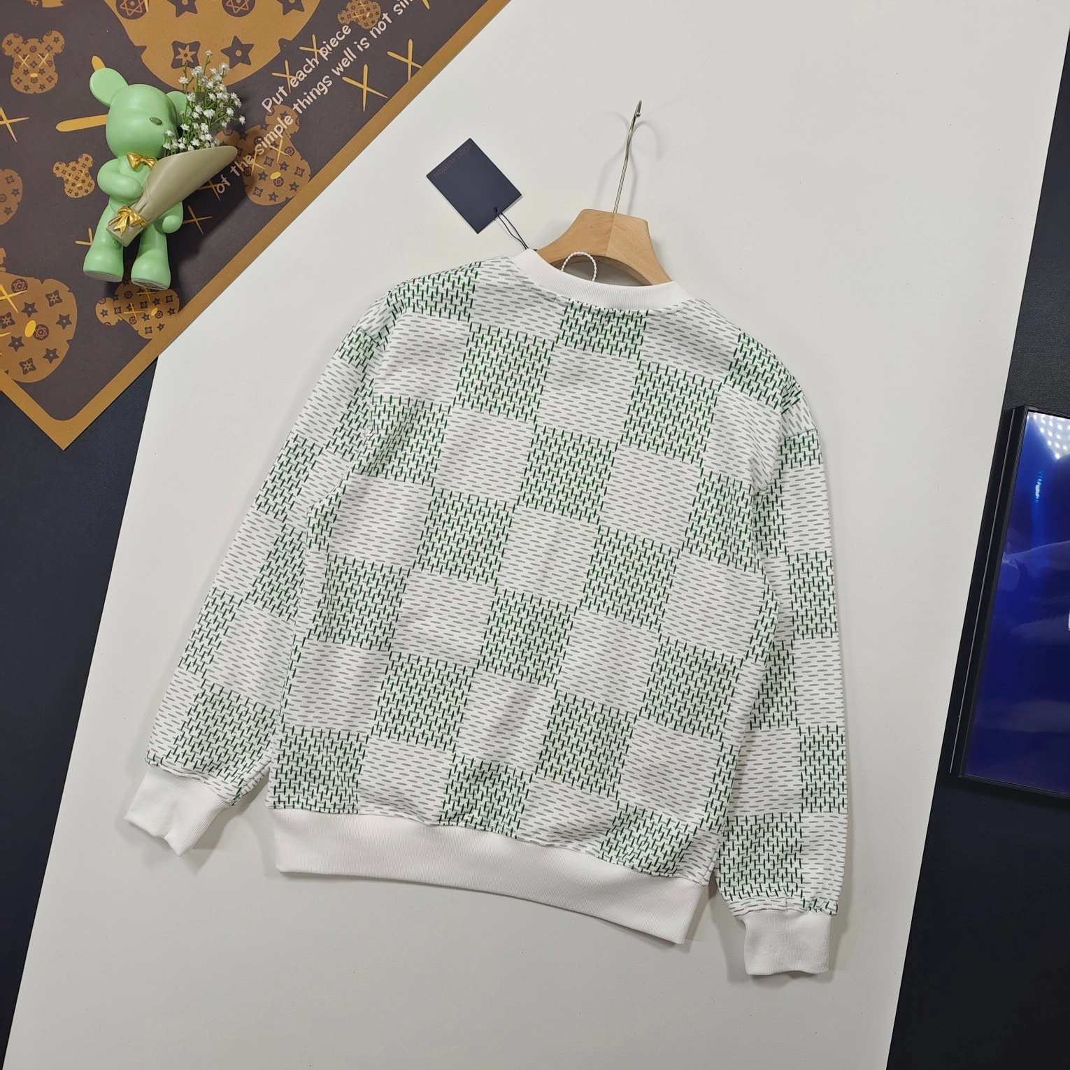 air- 8V oversized item:D-F157J4612