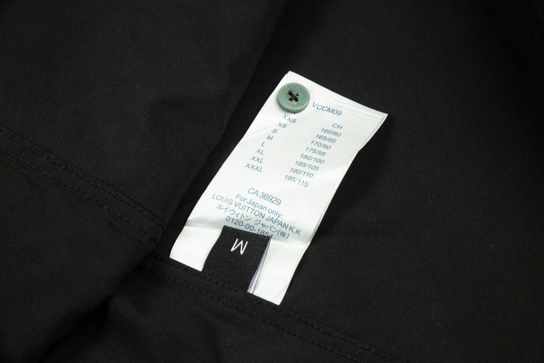 &air- 8V oversized item:D-F431G1526