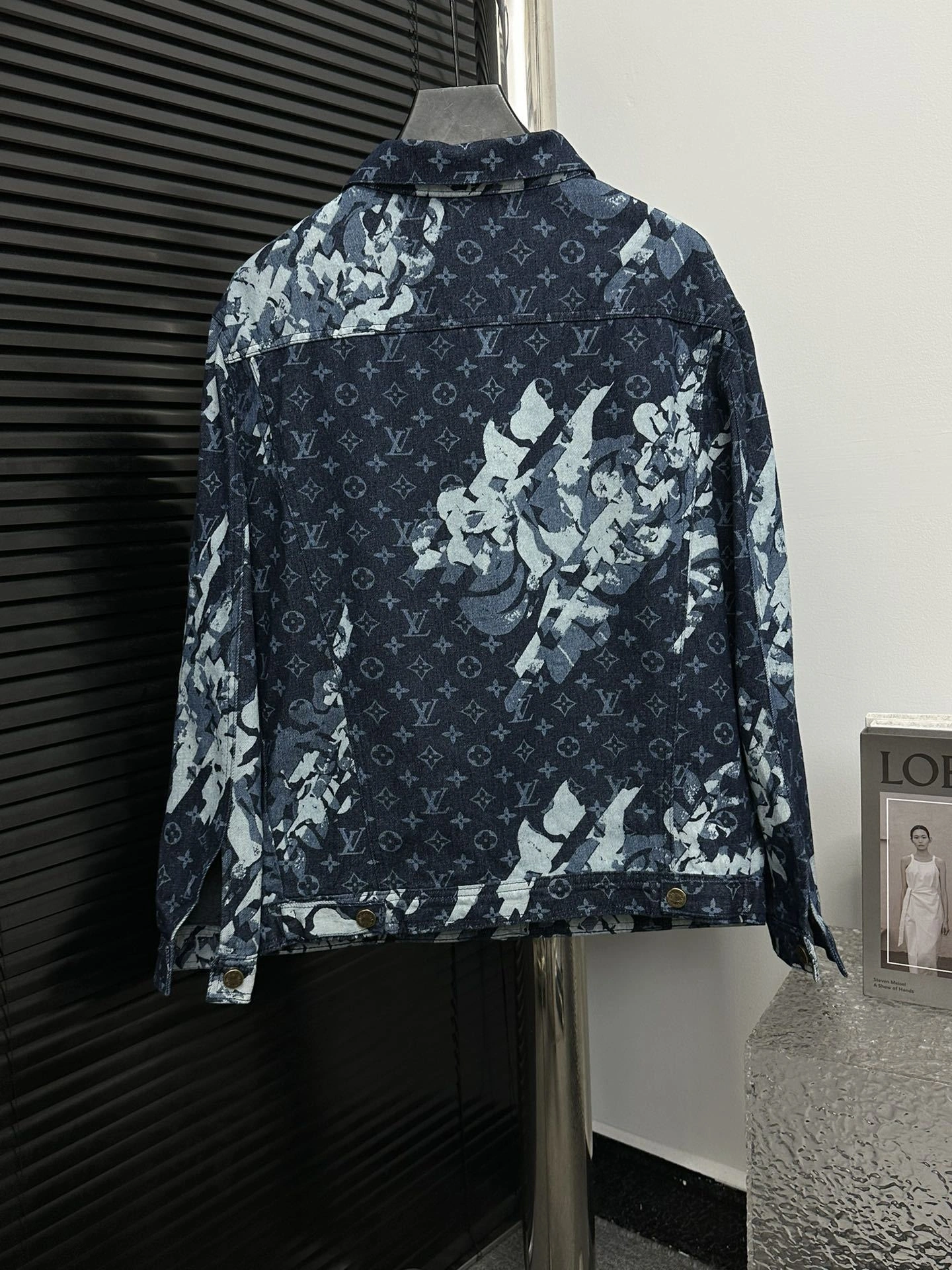 air- 8V oversized item:D-F431J1334