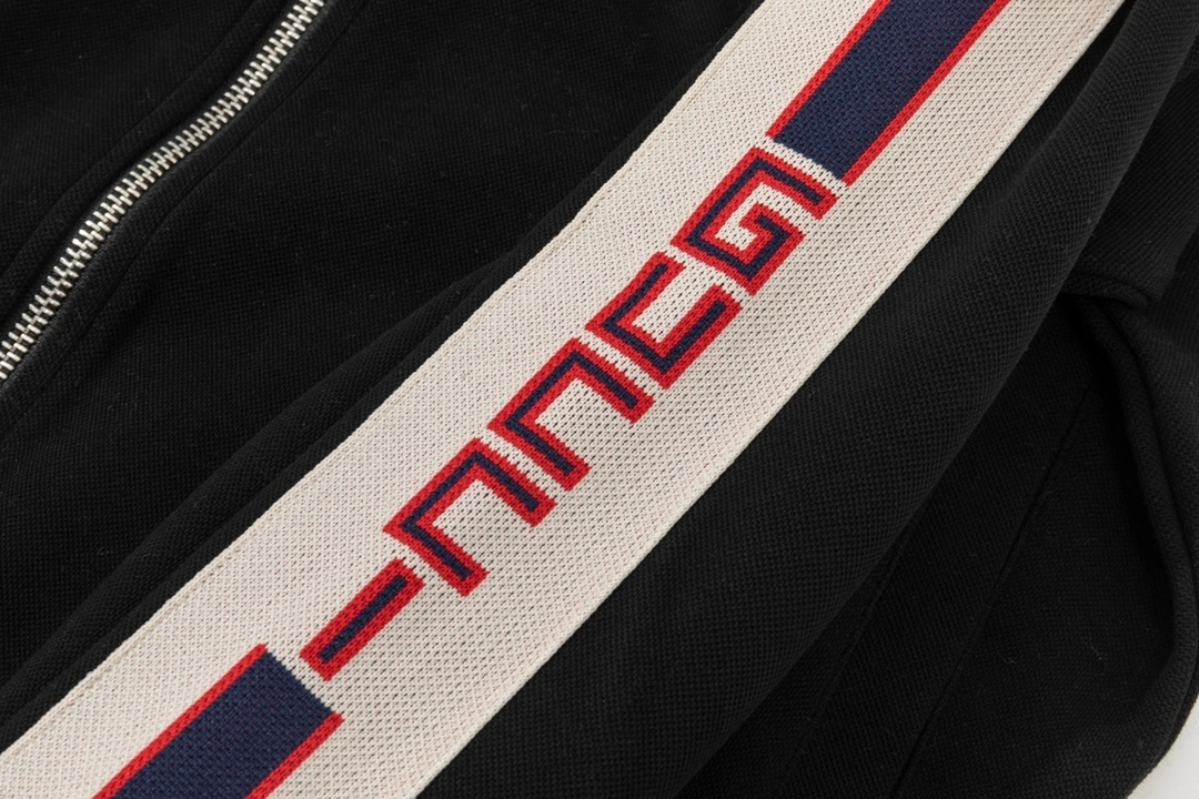 &air- LoGO item:C-F210H2814