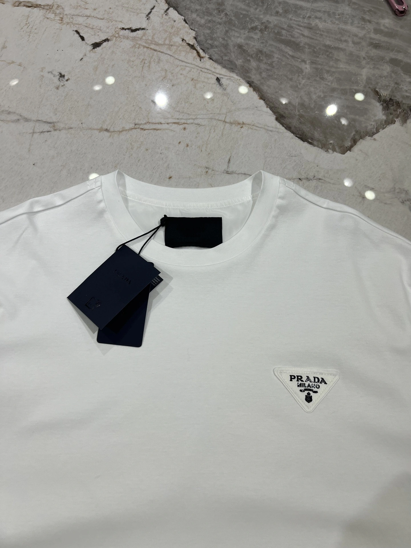 air- Pr141 2Colour item:D-F140G2431-2