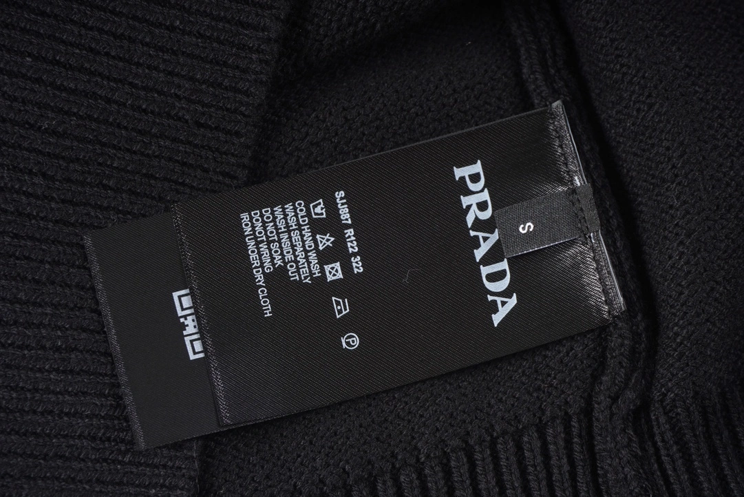air- Pr141 embroidery wool 2Colour item:D-F431H1517-2