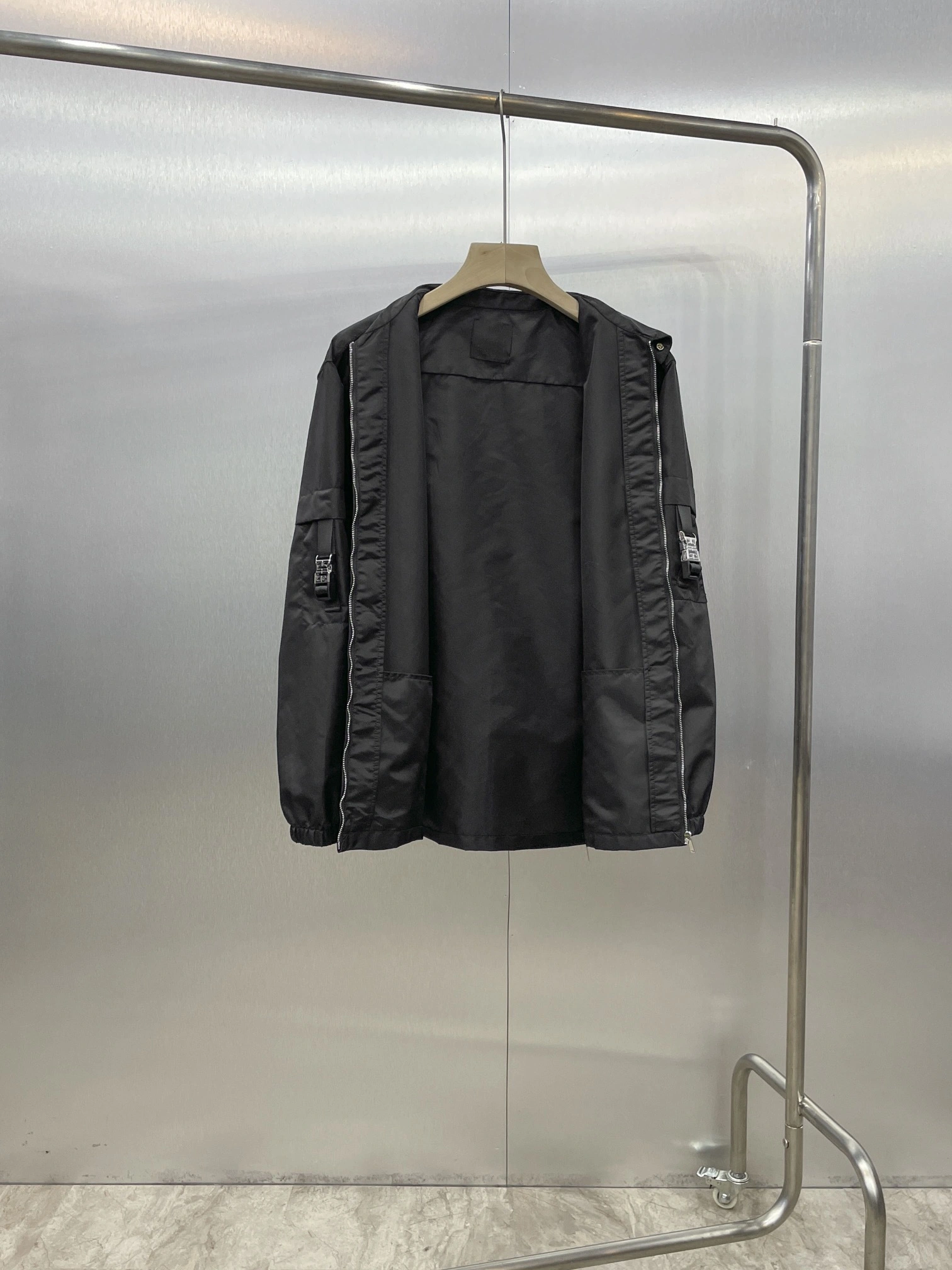 &air- oversized item:C-F000I1470