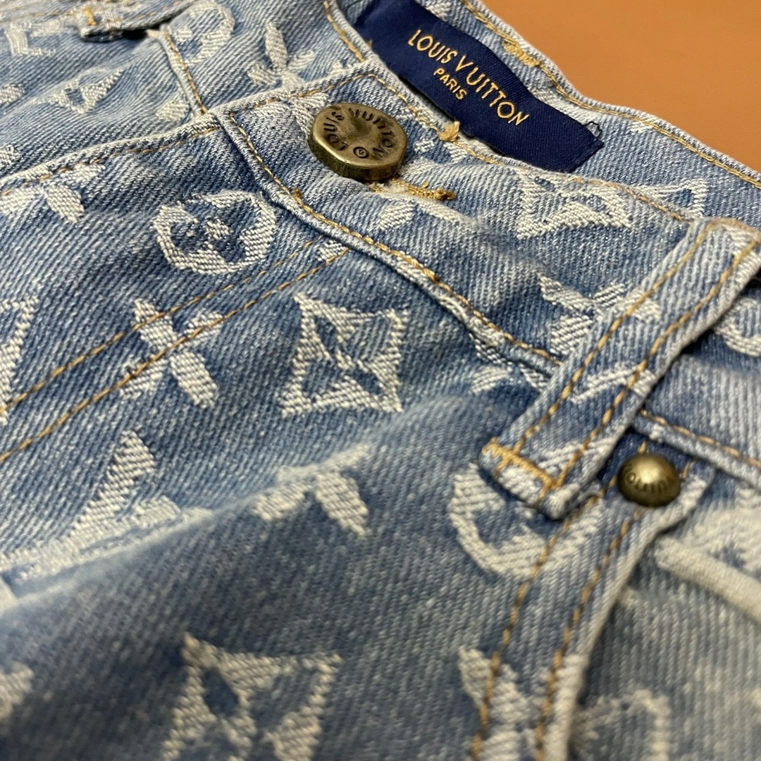 air-8V embroidery item:E-F000C0398H