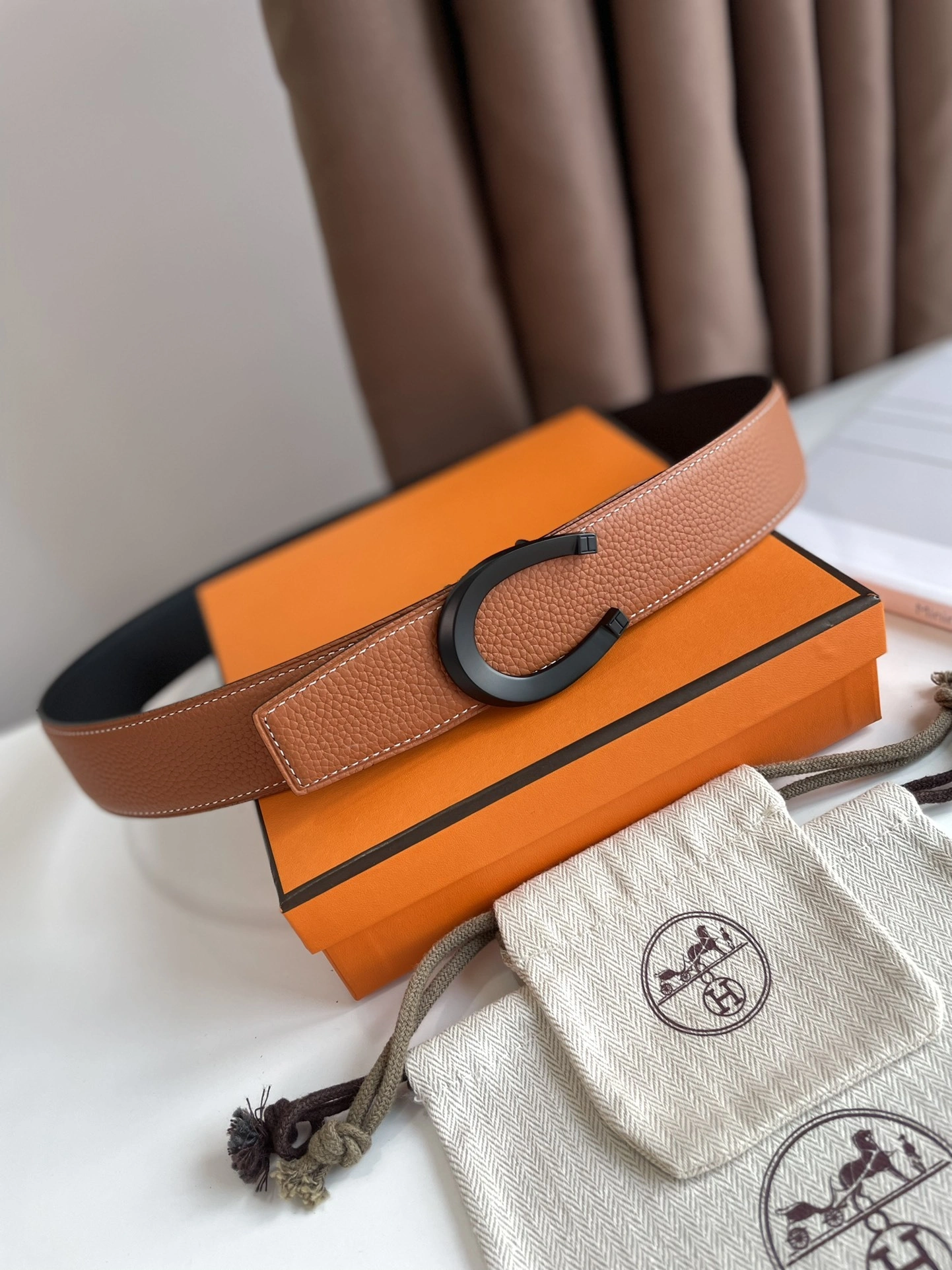 &Barbara-- TETE DE CHEVAL BELT BUCKLE & REVERSIBLE LEATHER STRAP 38MM item:C-S333B25142