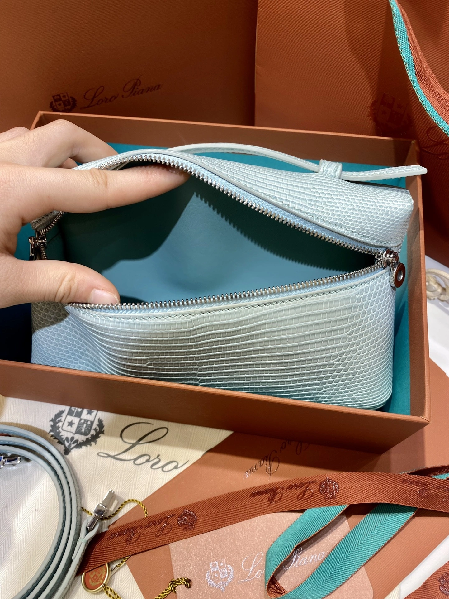 Custombag-- 8oro Pi191 FAM99191-60EU counters quality Extra pocket L19 item:E-B177I2117