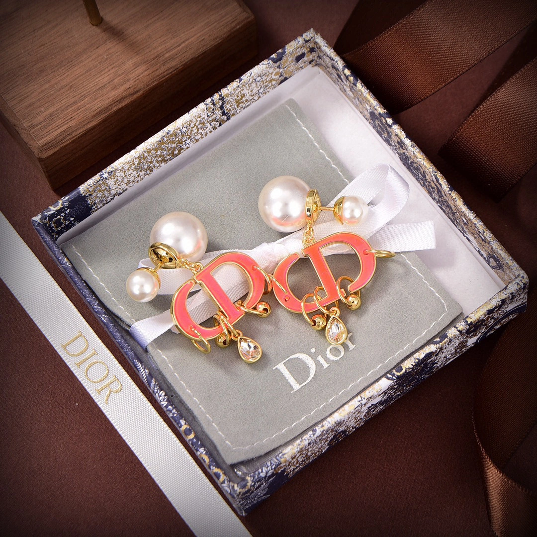 &barbara- 2022 item:B-S092D0925
