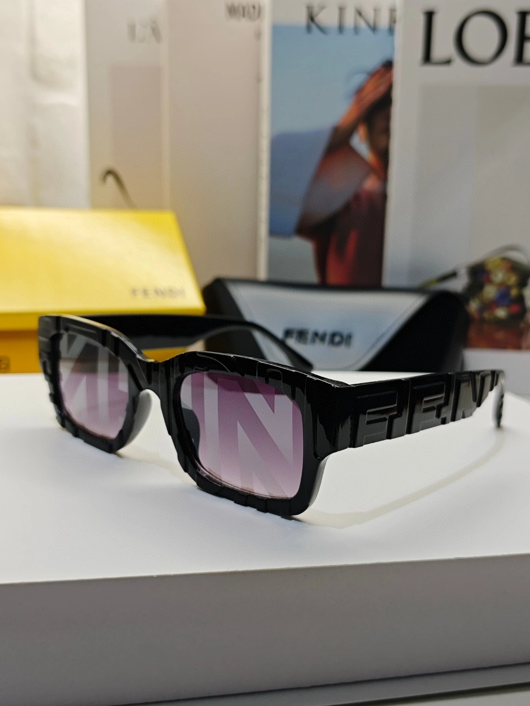 barbara- 2024 4Colour item:D-S132D0419-4