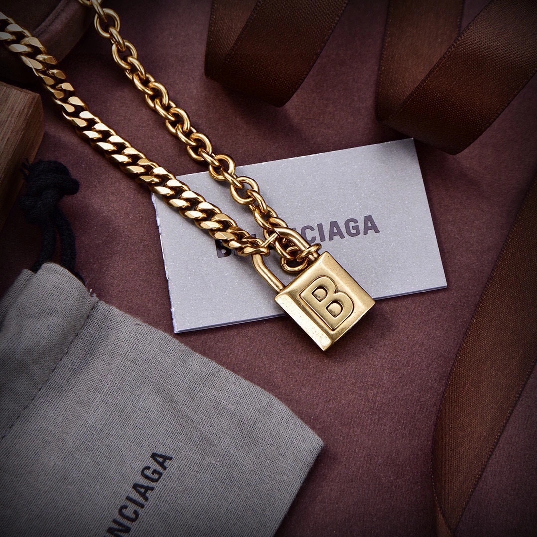 &barbara- 218593i161 item:D-S092F1821
