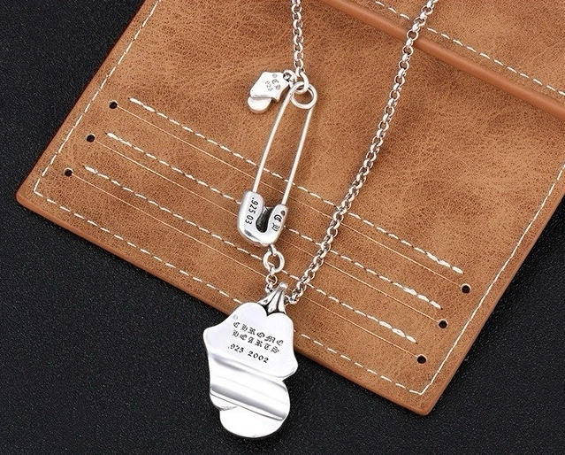 barbara- 3hro75 item:D-S092F1769