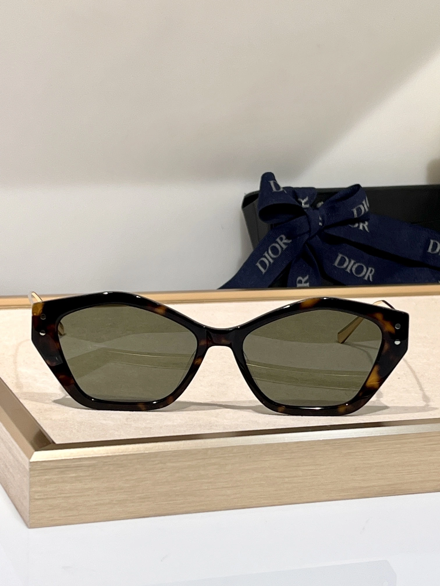 barbara- 4Colour item:D-S132D0328-4