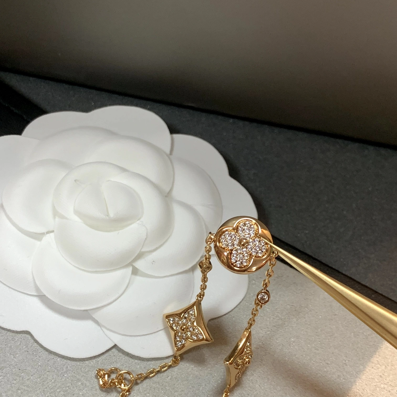 barbara- 8V item:D-S092F1628