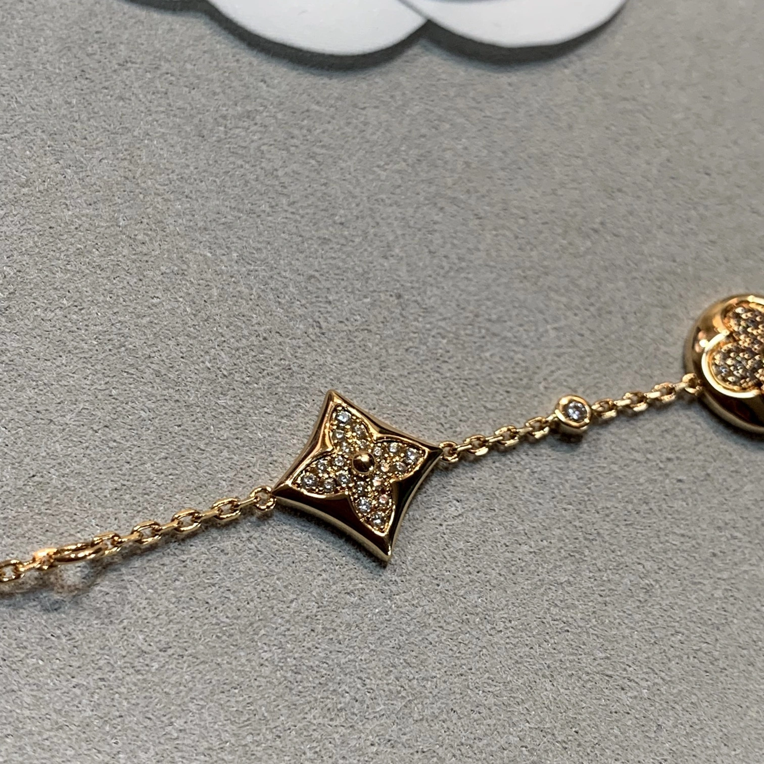 barbara- 8V item:D-S092F1628