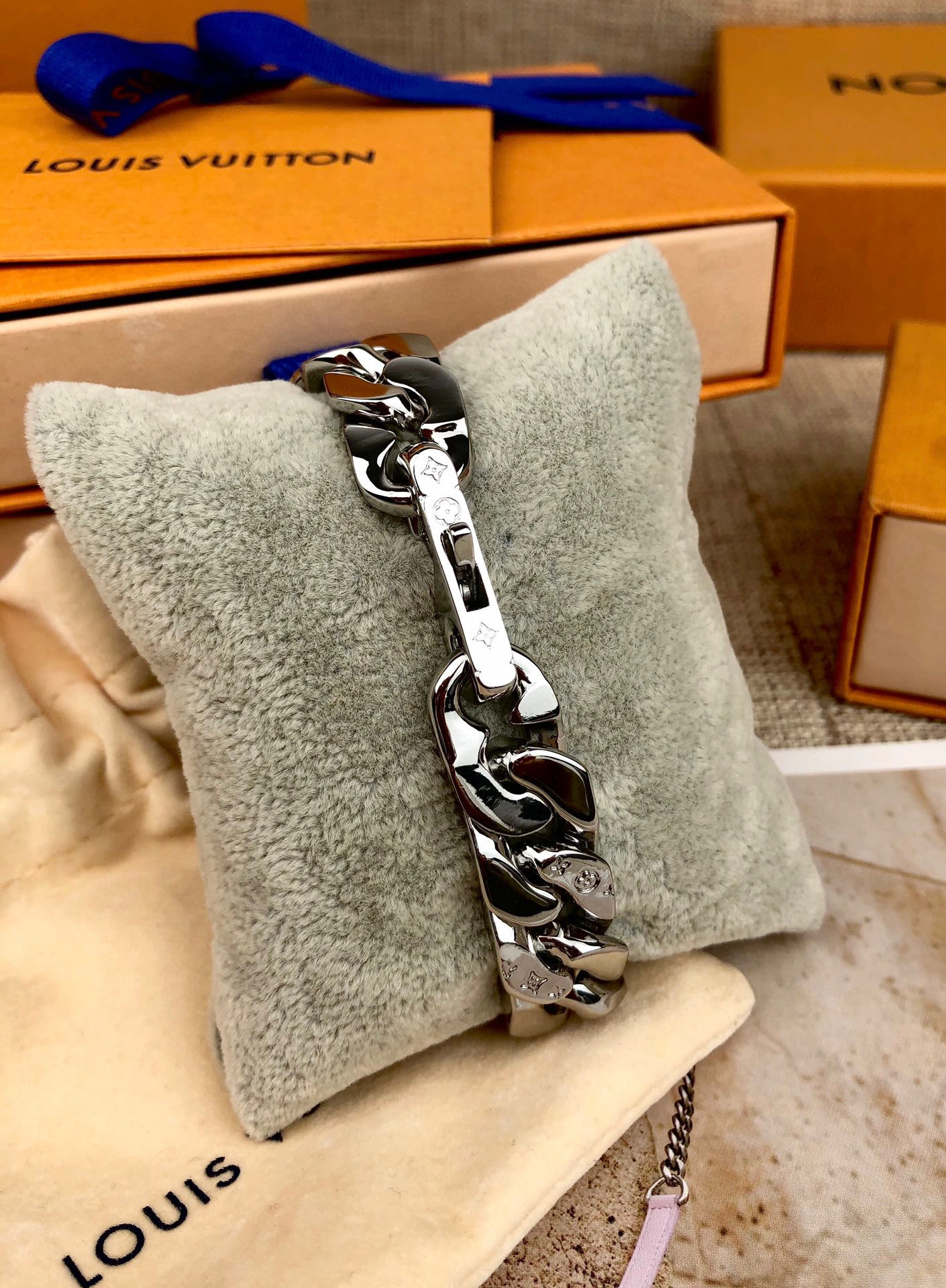 &barbara- CHAIN LINKS item:B-S092K0150