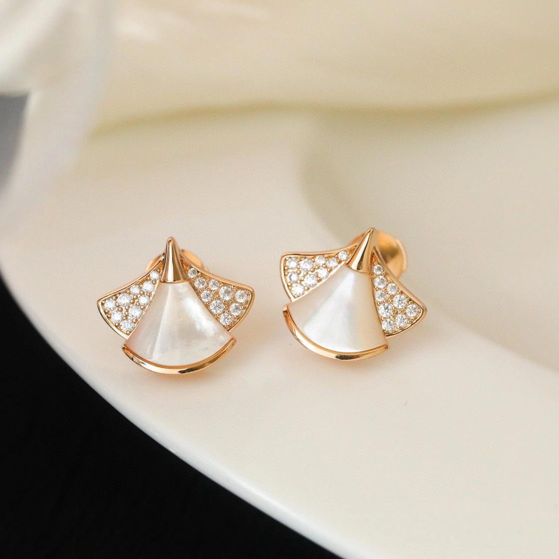 &barbara- diva item:B-S092K0365