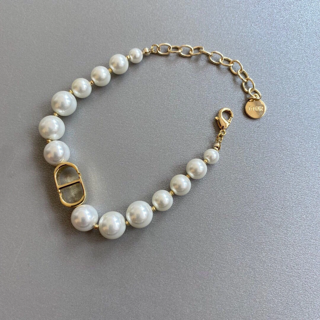 &barbara- item:B-S004C1413