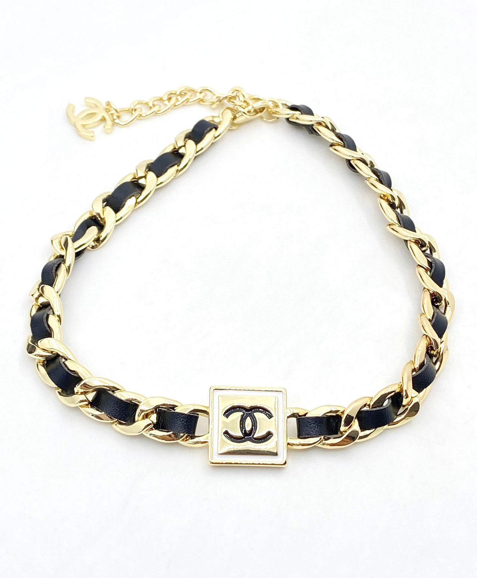 &&barbara- item:B-S092D0743