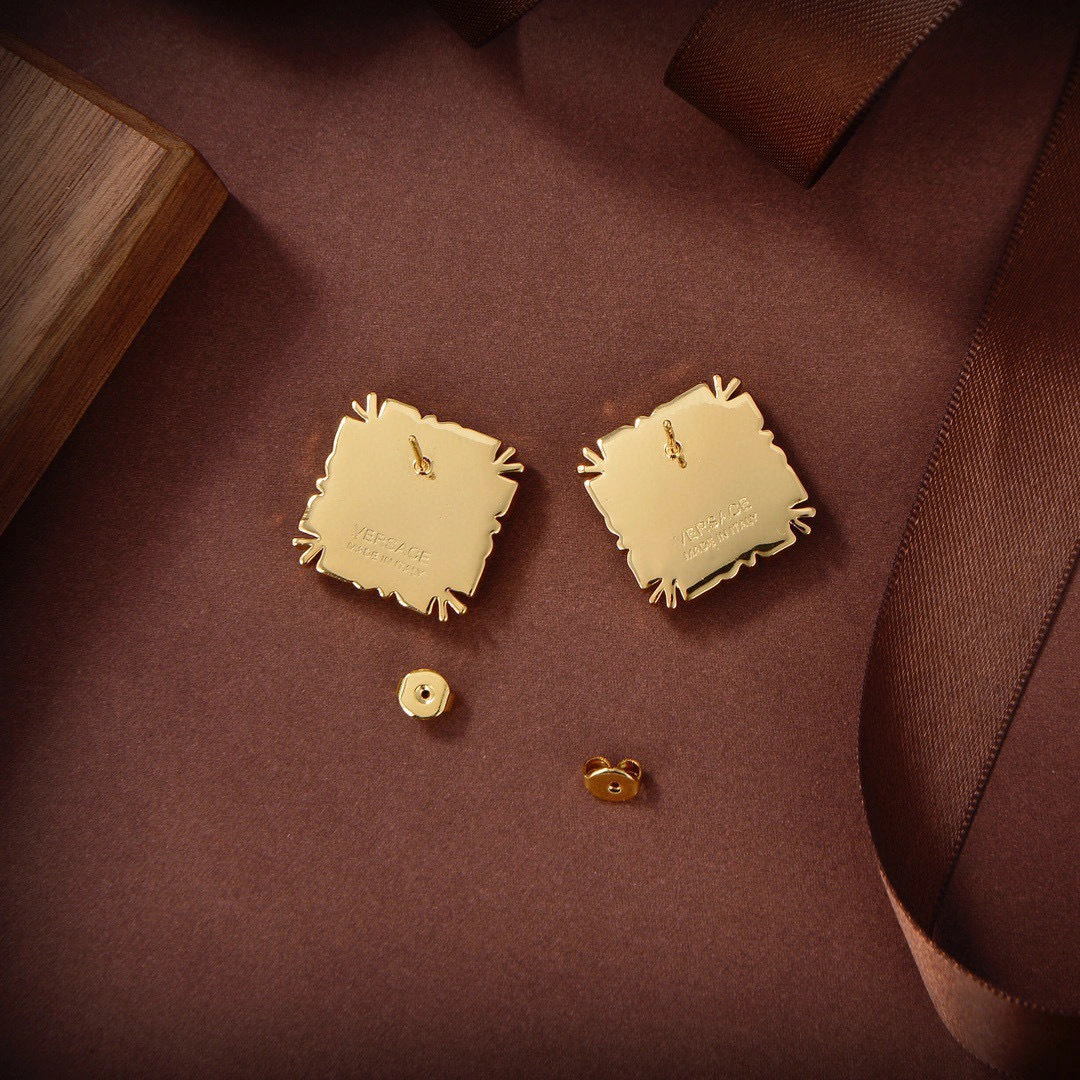 &barbara- item:B-S092D1009