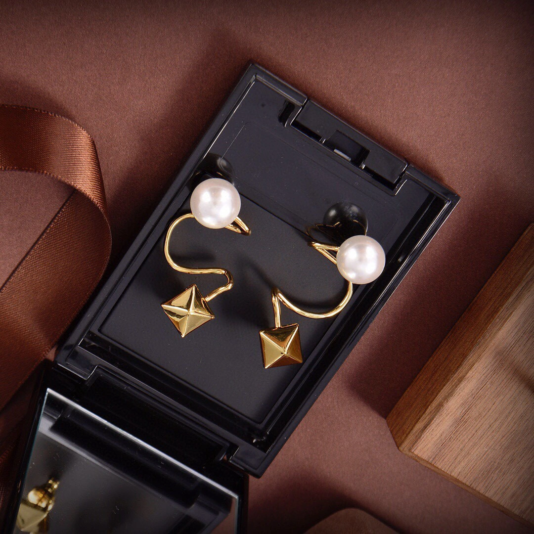 &barbara- item:B-S092J3001
