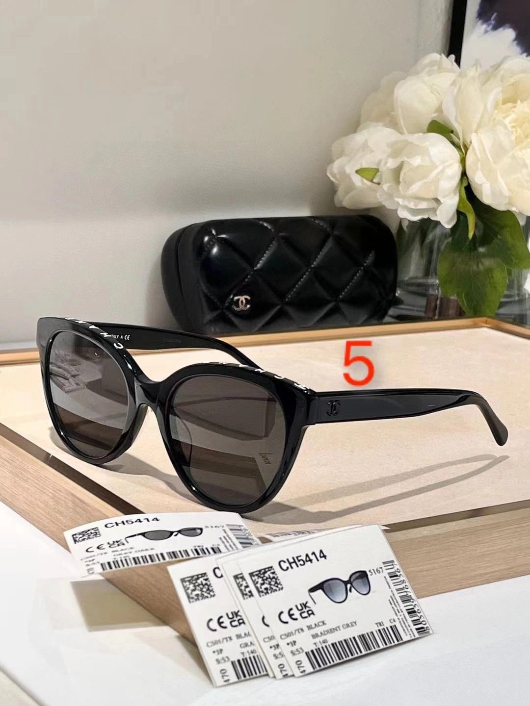 barbara- item:D-S132D0332-5