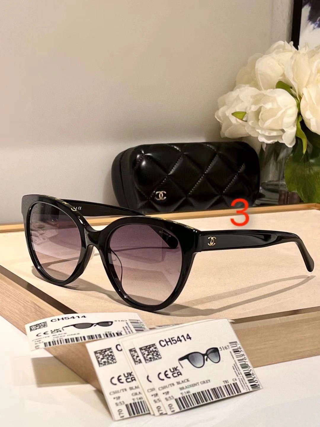 barbara- item:D-S132D0332-5