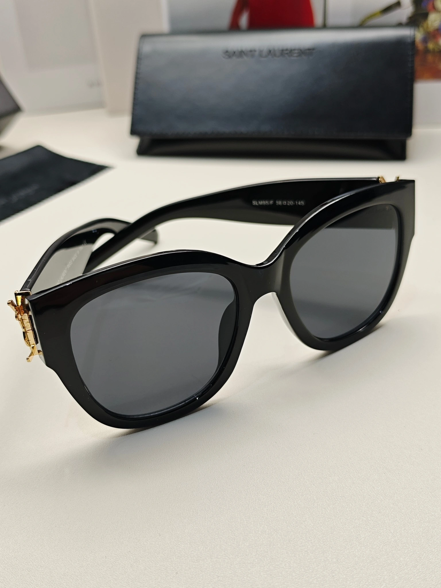 barbara- item:D-S132D0427