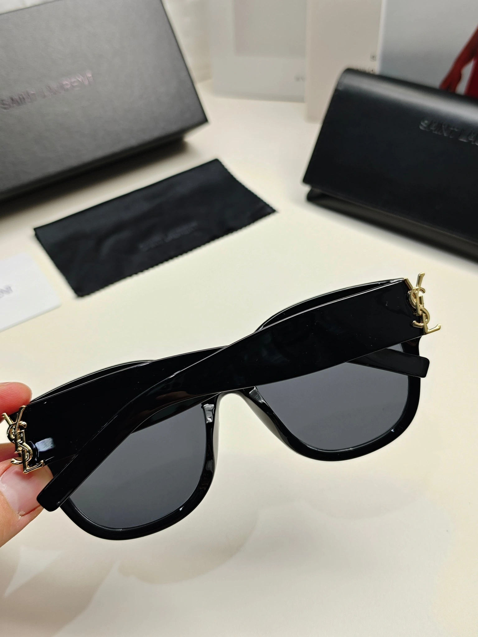 barbara- item:D-S132D0427
