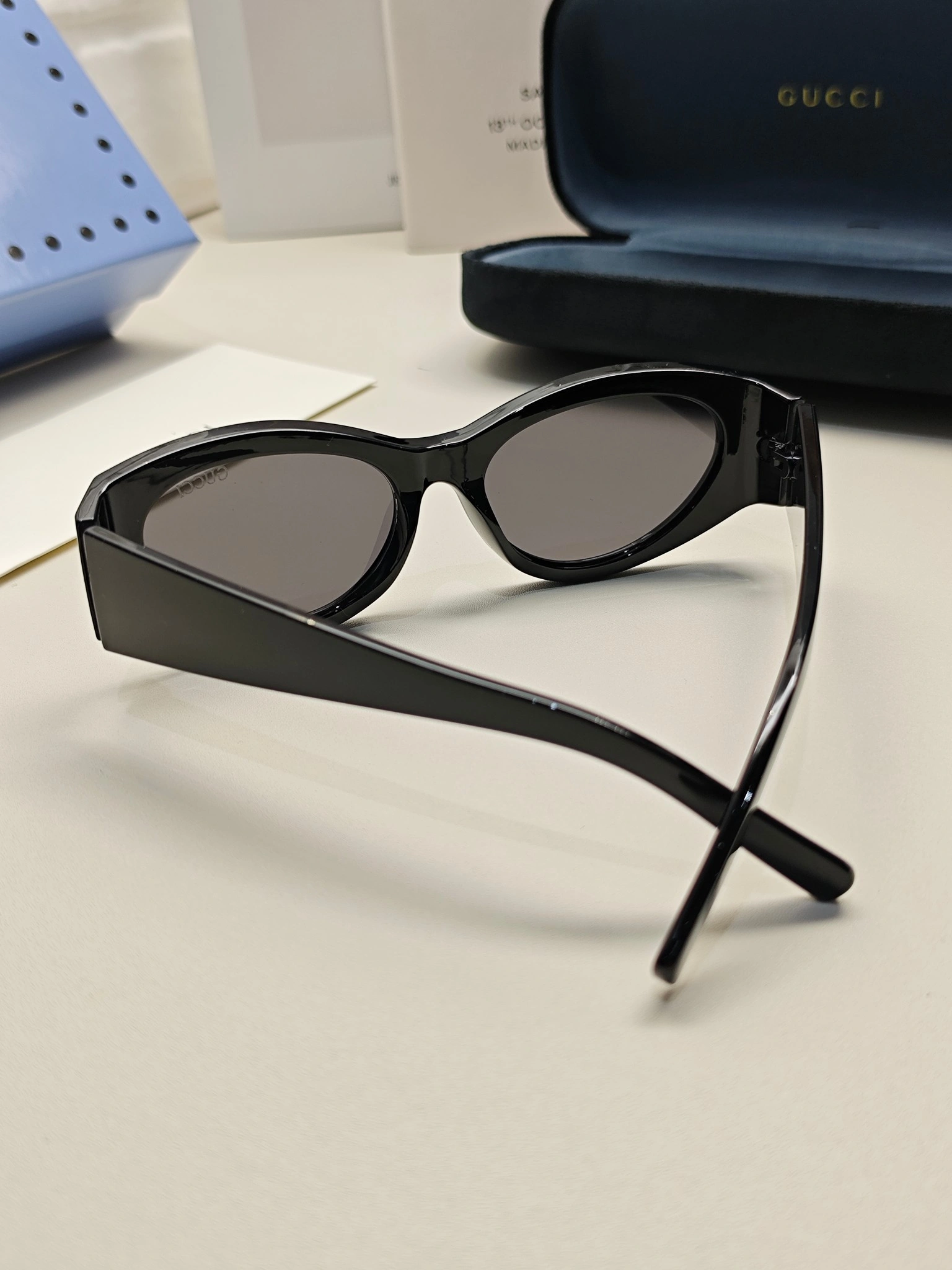 &barbara- item:D-S132D0709