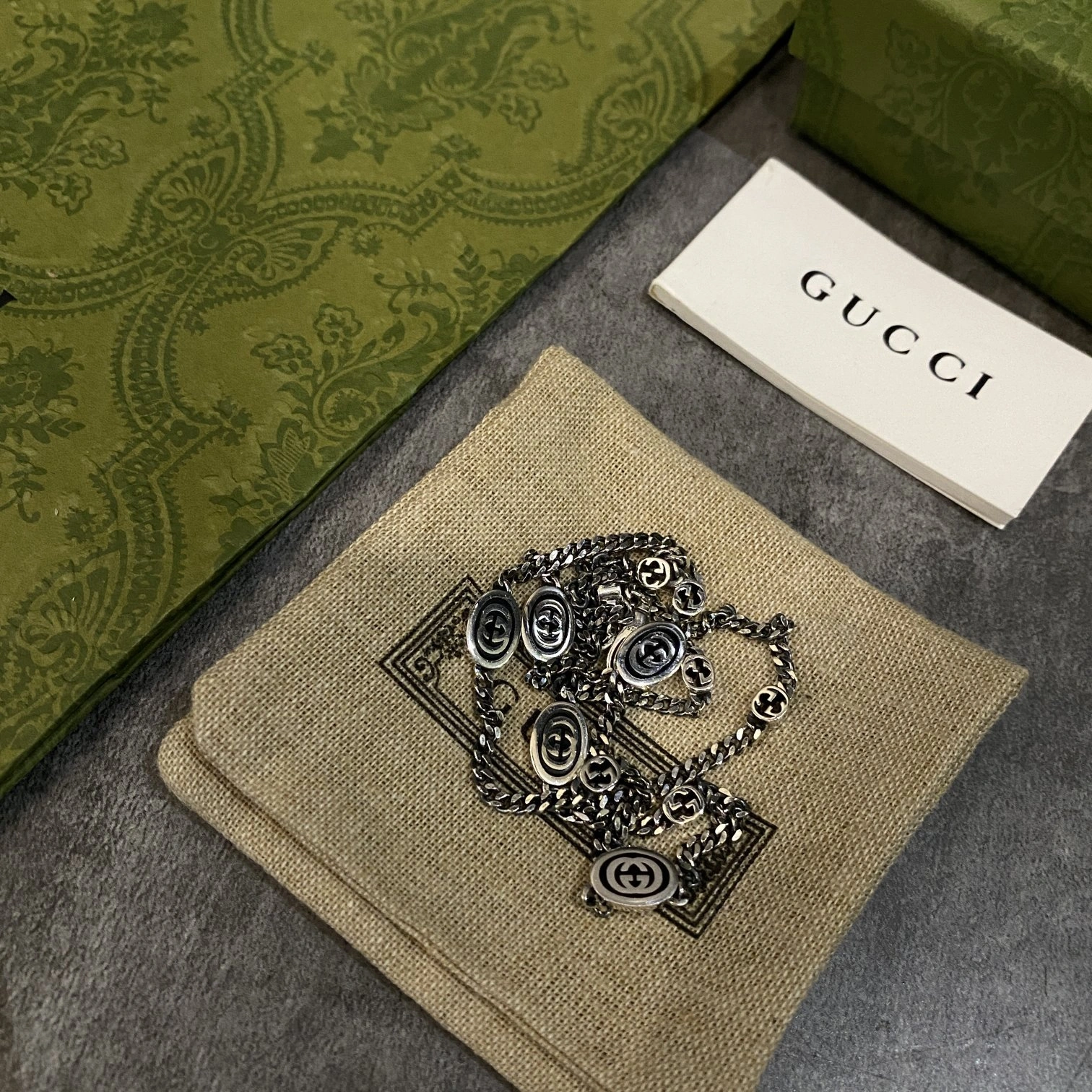&barbara- logo item:C-S092G0345
