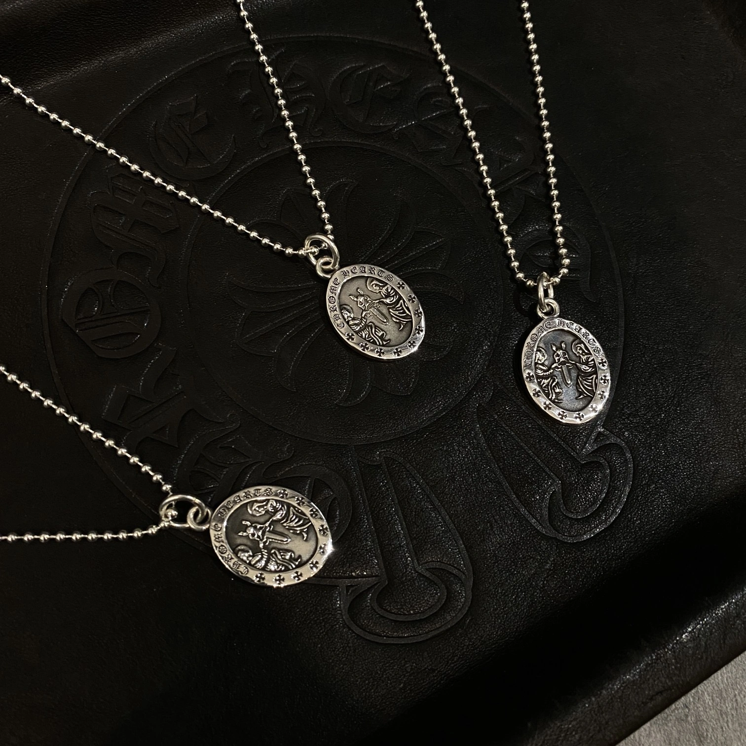 barbara-3hro75 silver item:E-S092D1935