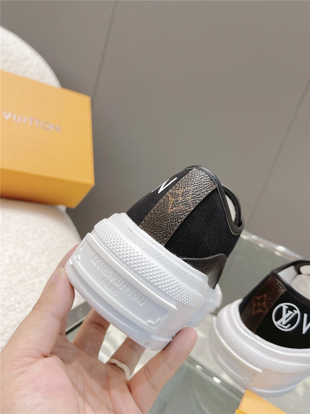 coco-- 1A9RO5 Calfskin Heel height3cm SQUAD item:B-X00D2916L