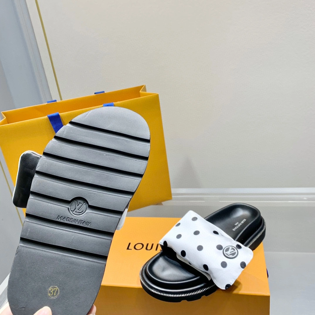 coco-- 1AA0RO item:B-X158D2527L