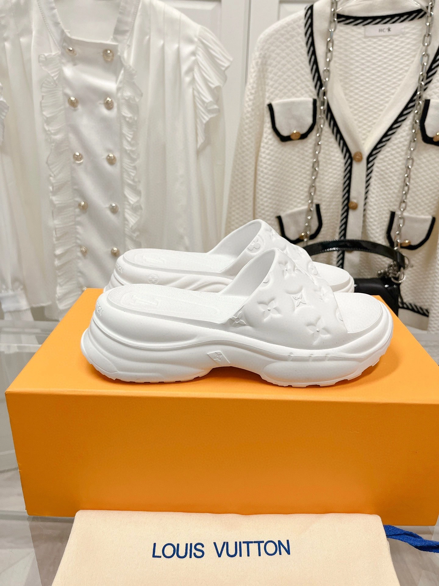 coco-- 1AB3FY item:C-X000E2545Y
