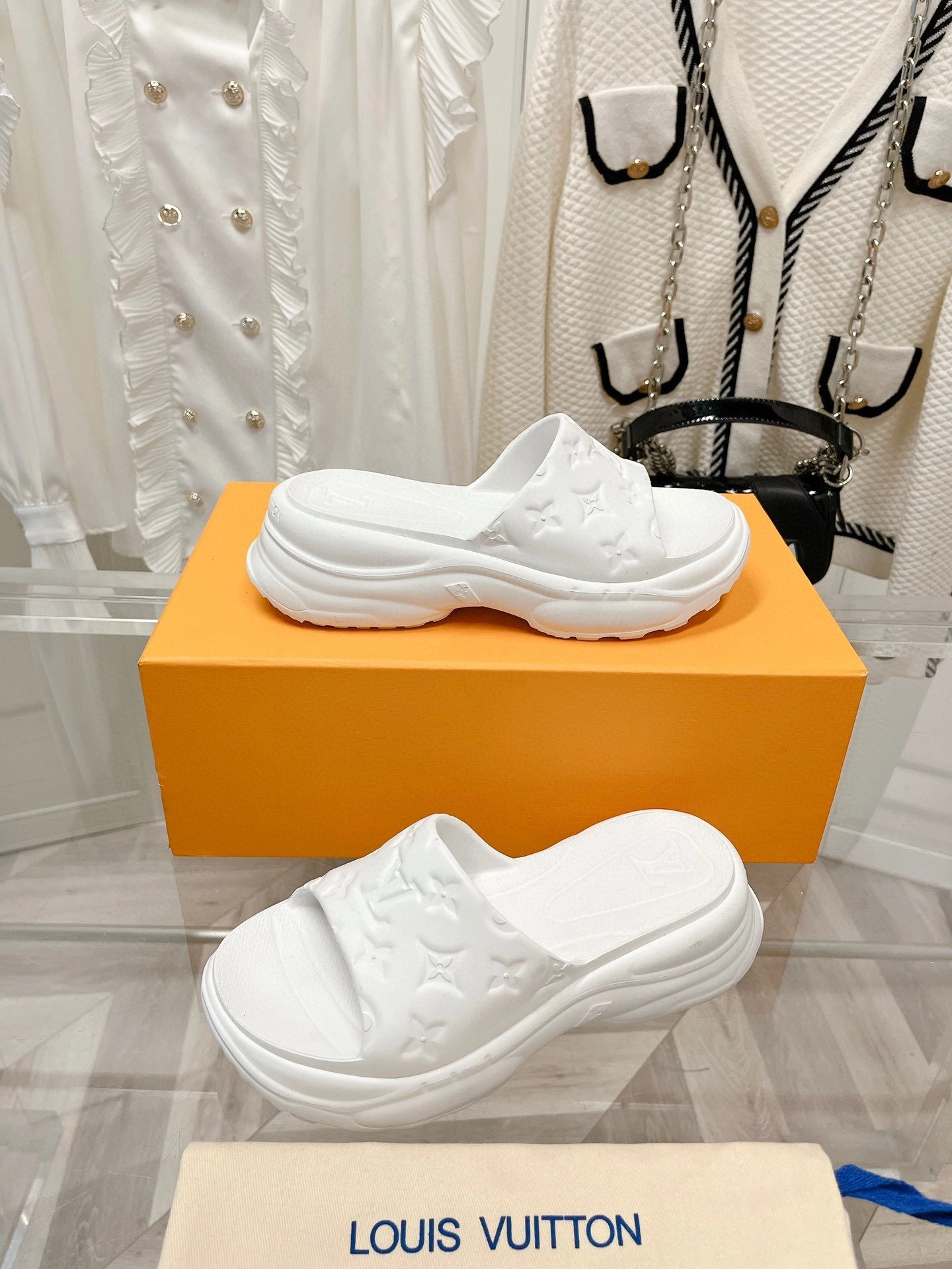 coco-- 1AB3FY item:C-X000E2545Y