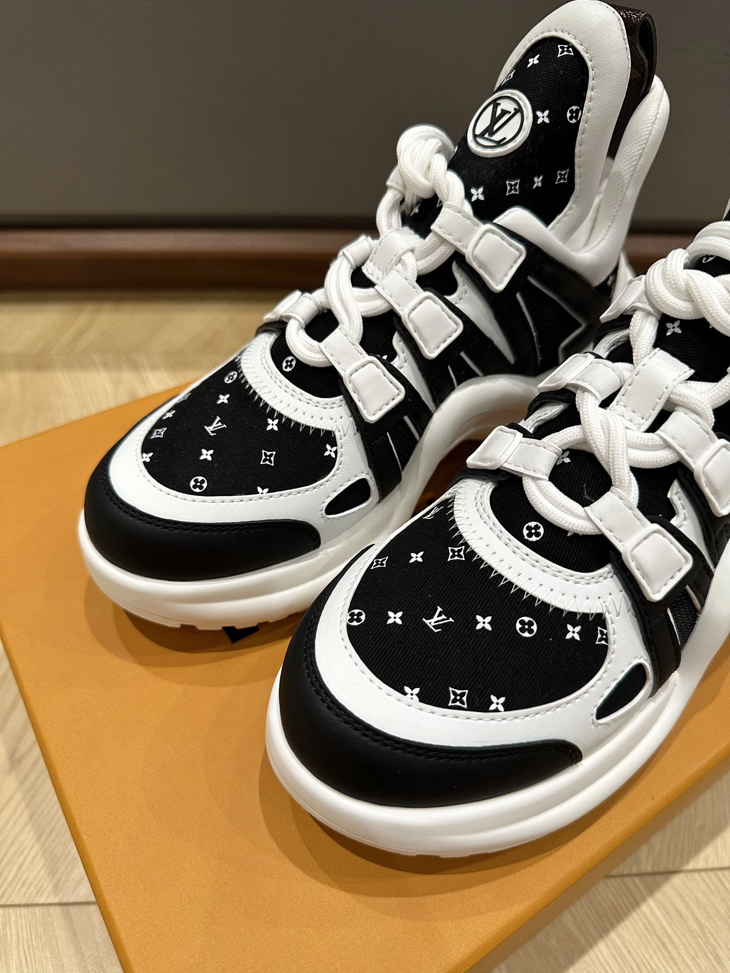 coco-- 1ABHNZ item:C-X003H2524Y