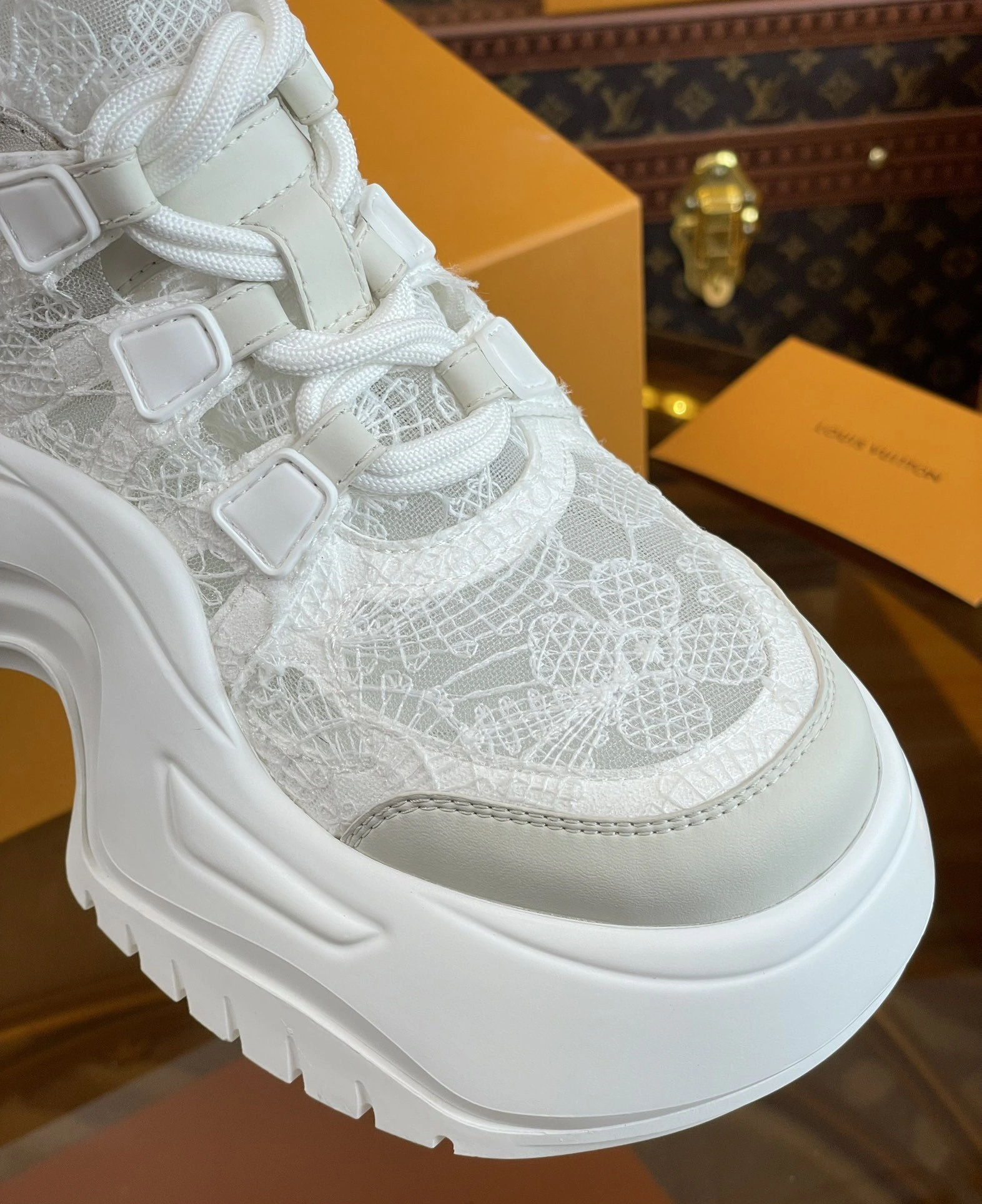 coco-- 1ABI41 item:C-X158H3133Y