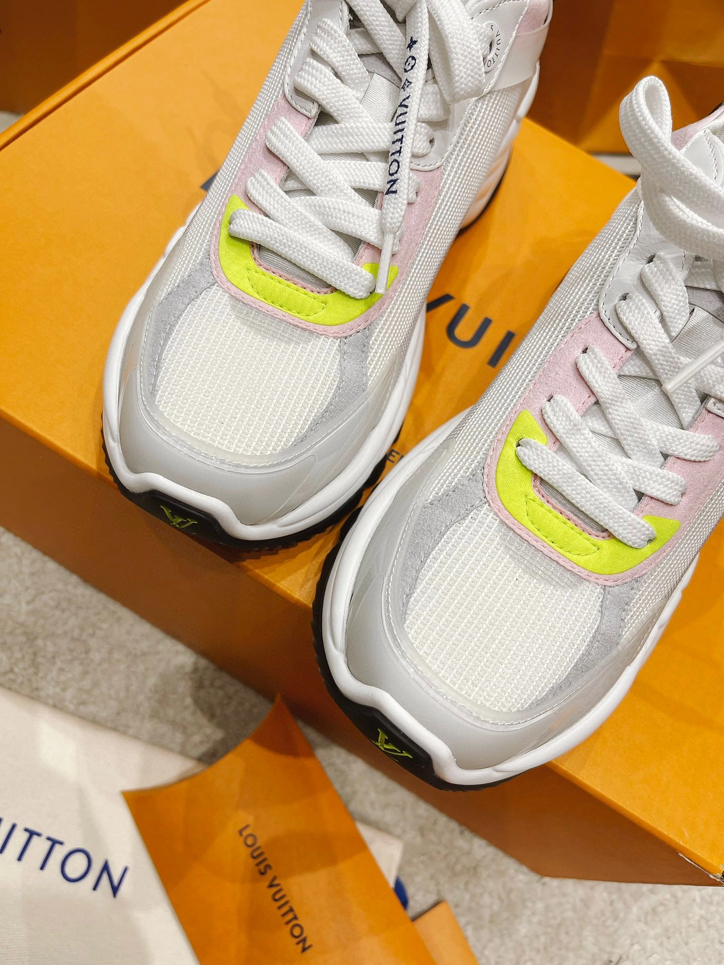 coco-- 2022RUN55 item : B-X033B25162