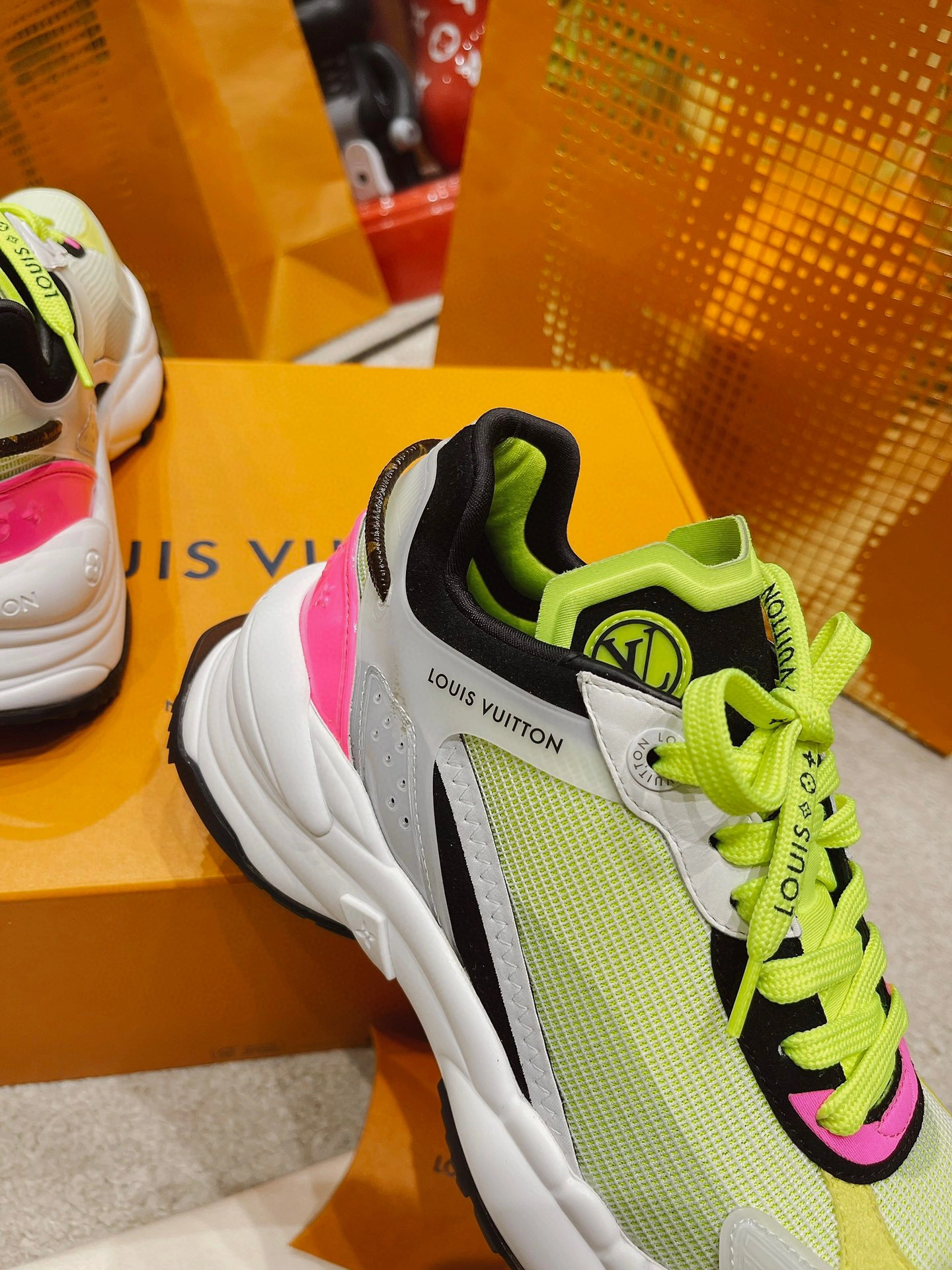 coco-- 2022RUN55 item : B-X033B25163