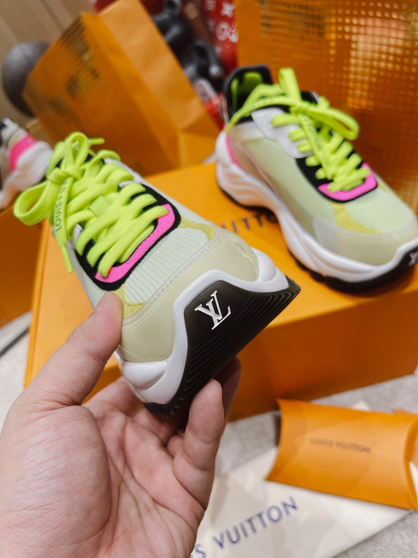 coco-- 2022RUN55 item : B-X033B25163
