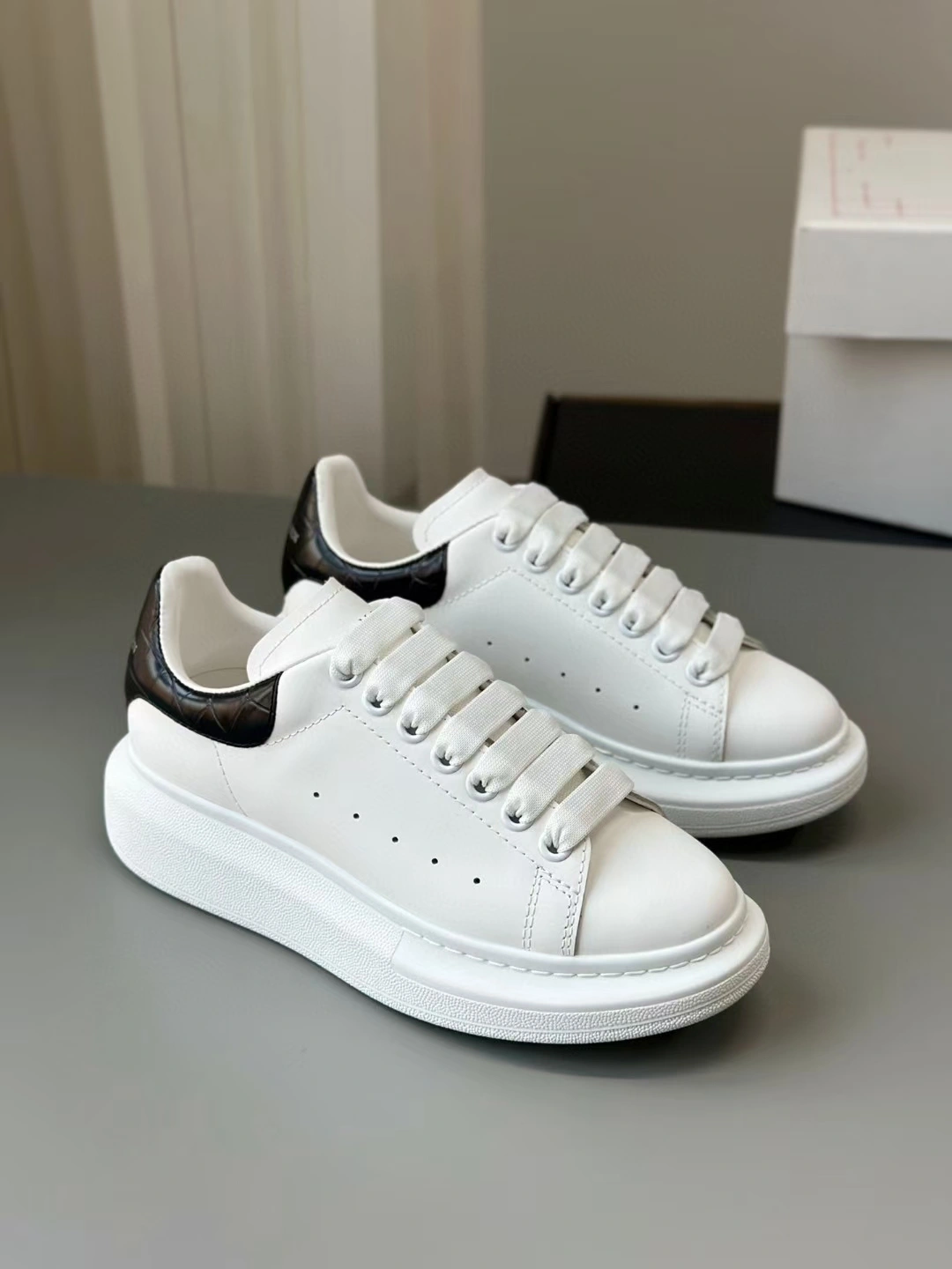 coco-- 553770WHXMY9061 item:C-X812F1857Y