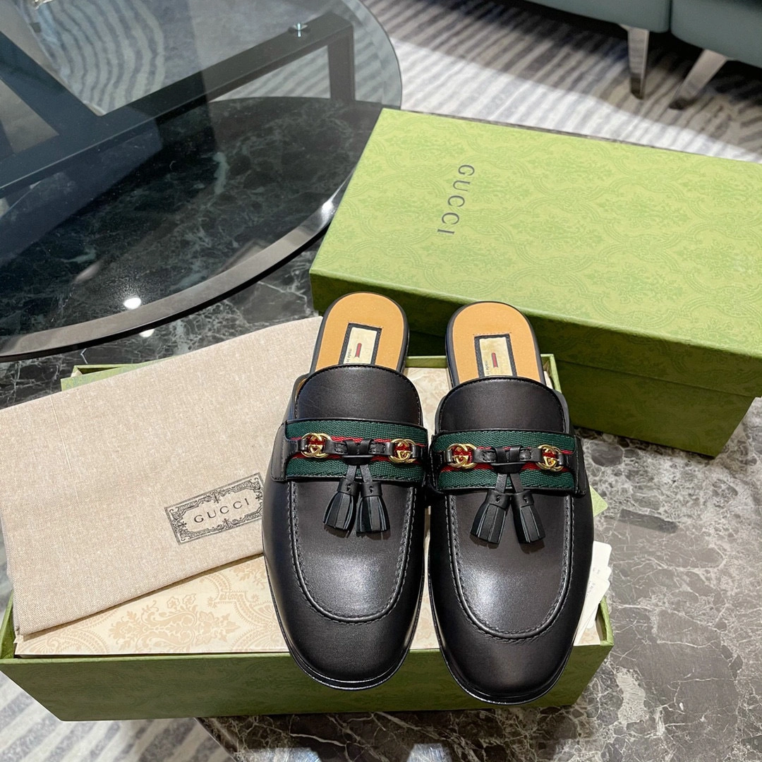 coco-- 659628 1W610 1066 Calfskin item:B-X00E2126L