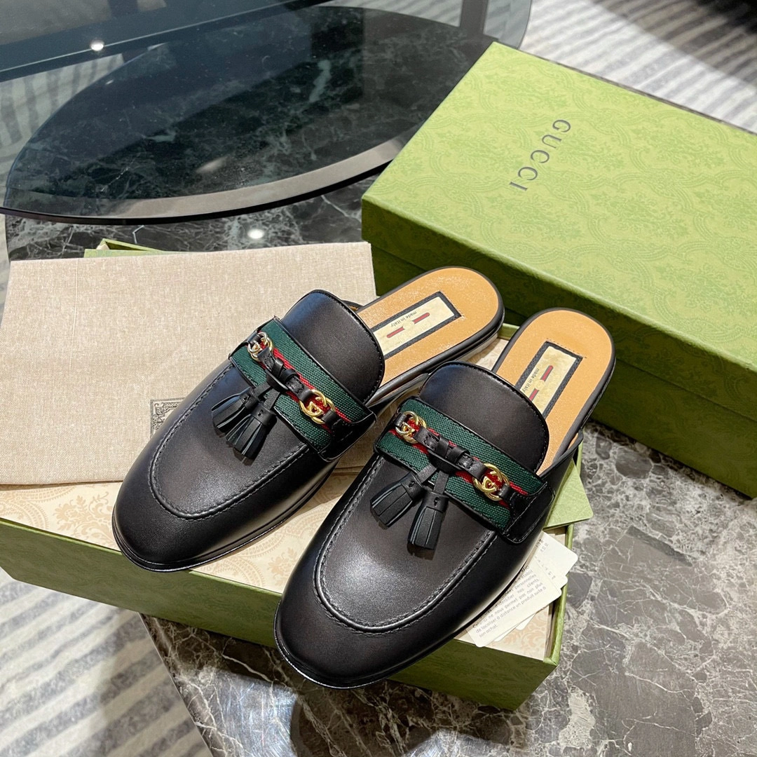 coco-- 659628 1W610 1066 Calfskin item:B-X00E2126L