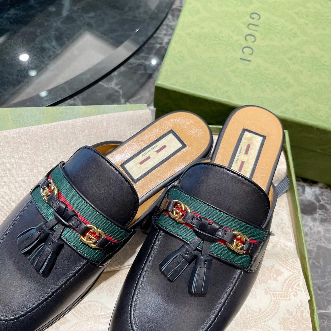 coco-- 659628 1W610 1066 Calfskin item:B-X00E2126L