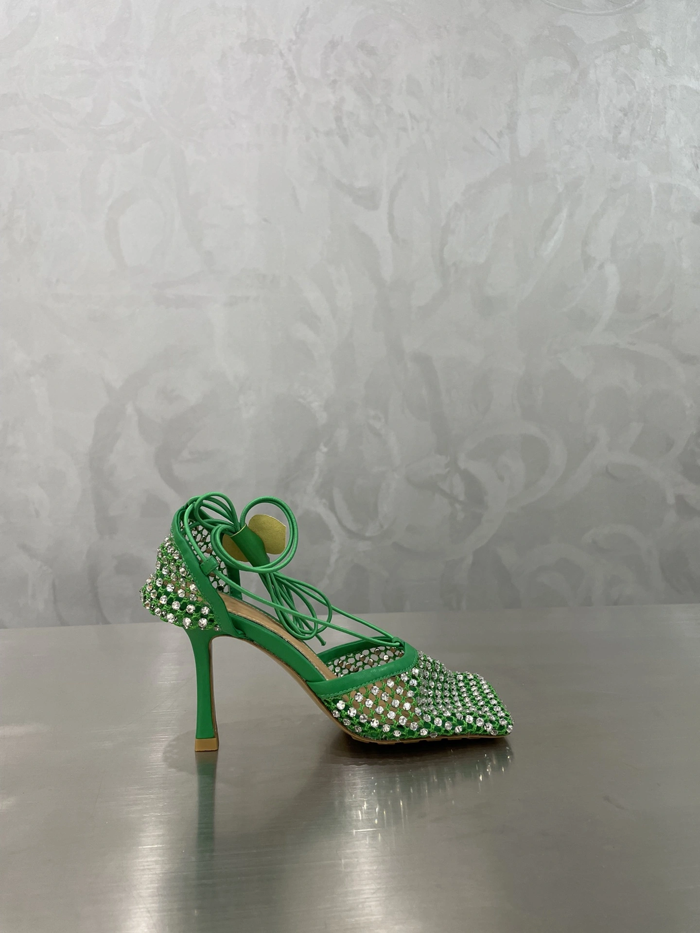 coco-- 667206V0GU13750 item:C-X198G1208