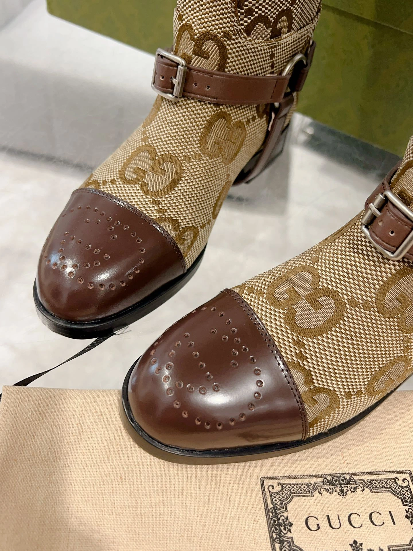 coco-- 674673 UKO50 2597 item:C-X076I2838Y