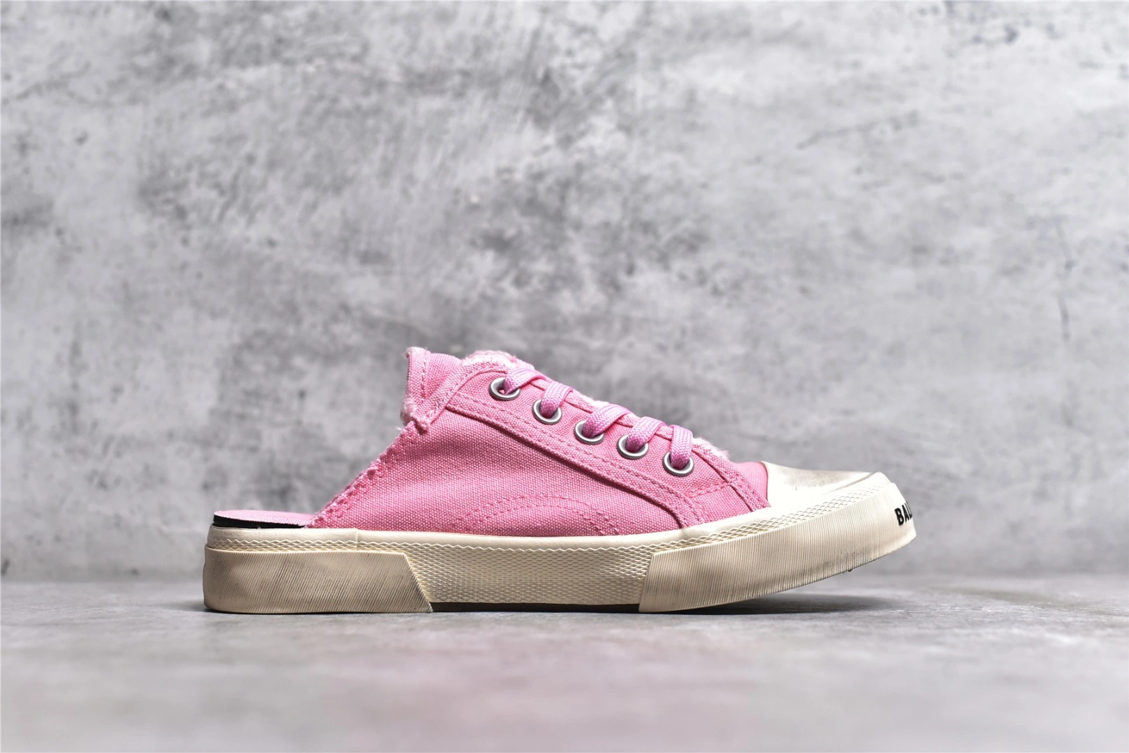 coco-- 693952W3RC35590 item:C-X349G1823Y