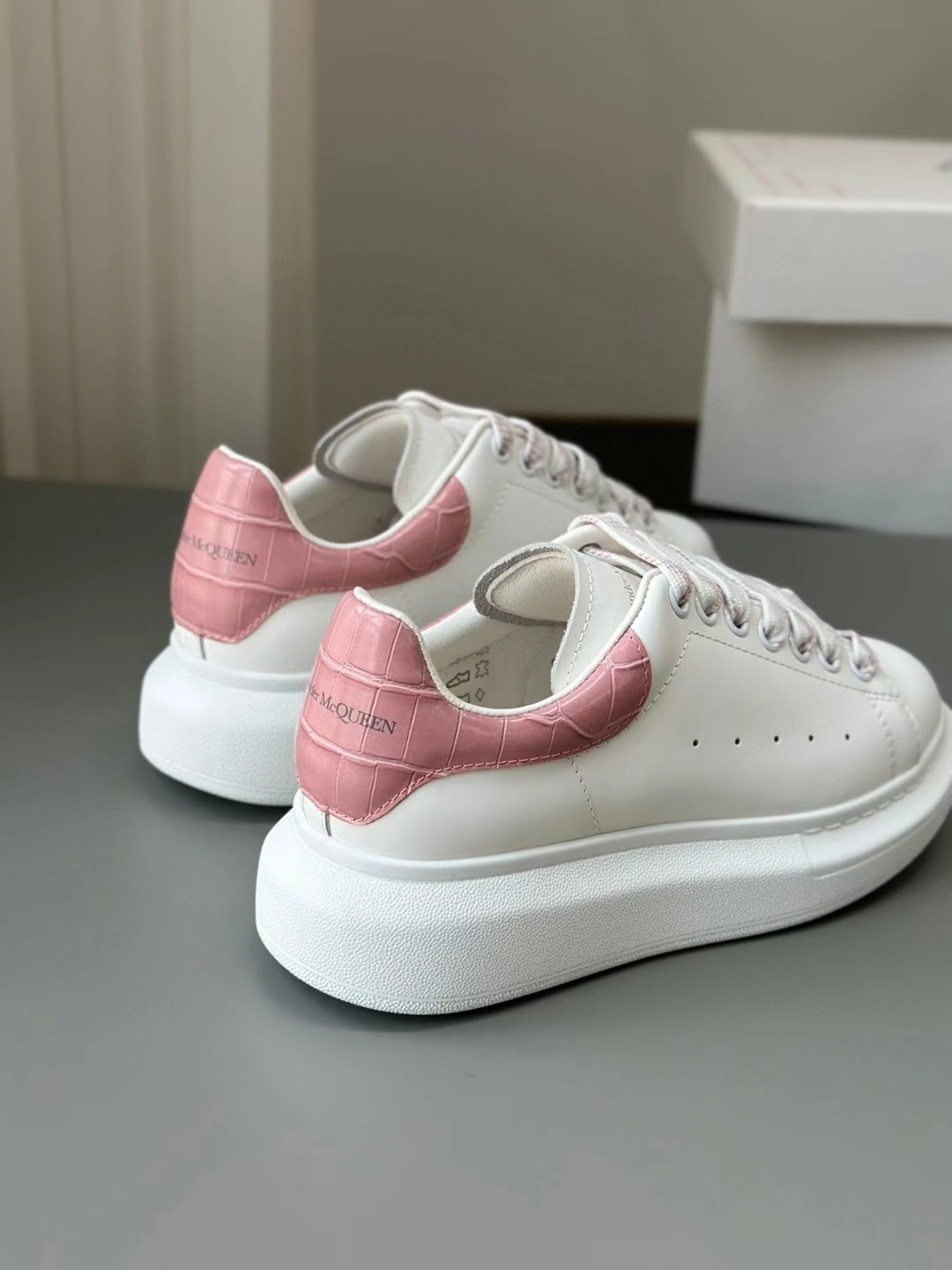coco-- 718233WICG68887 item:C-X812F1858Y