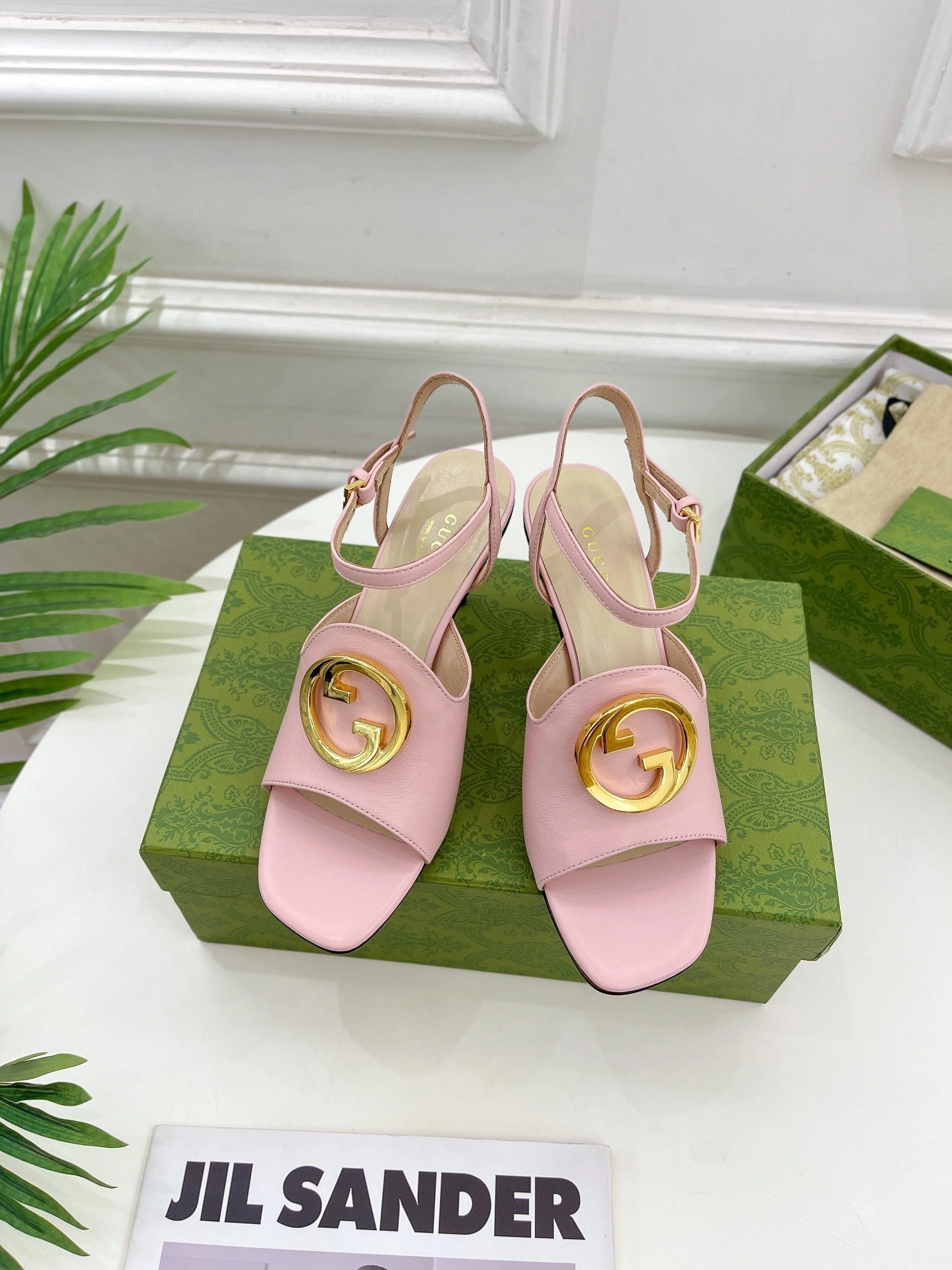 coco-- 723396 C9D00 5909 7cm Heel height item:C-X158D1542